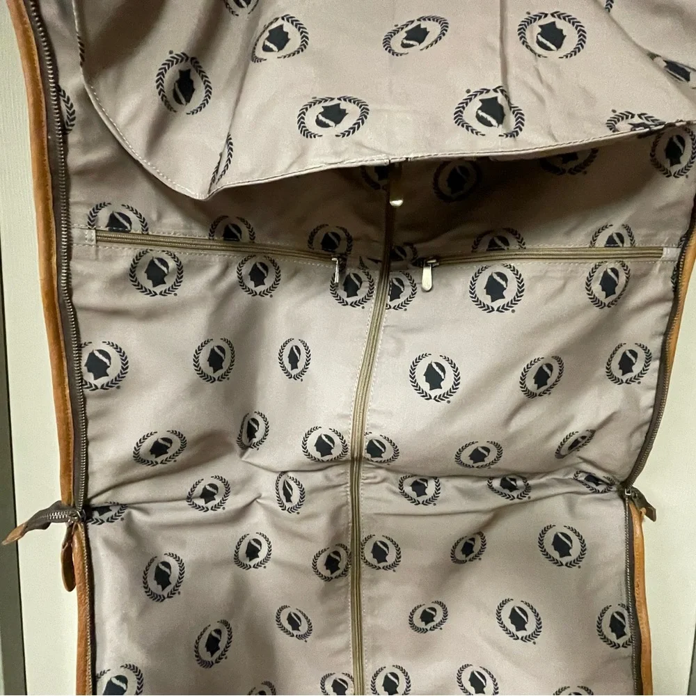 F H Wadsworth NYC Plaid Garment Bag with Leather Accents Caesers Palace Emblem